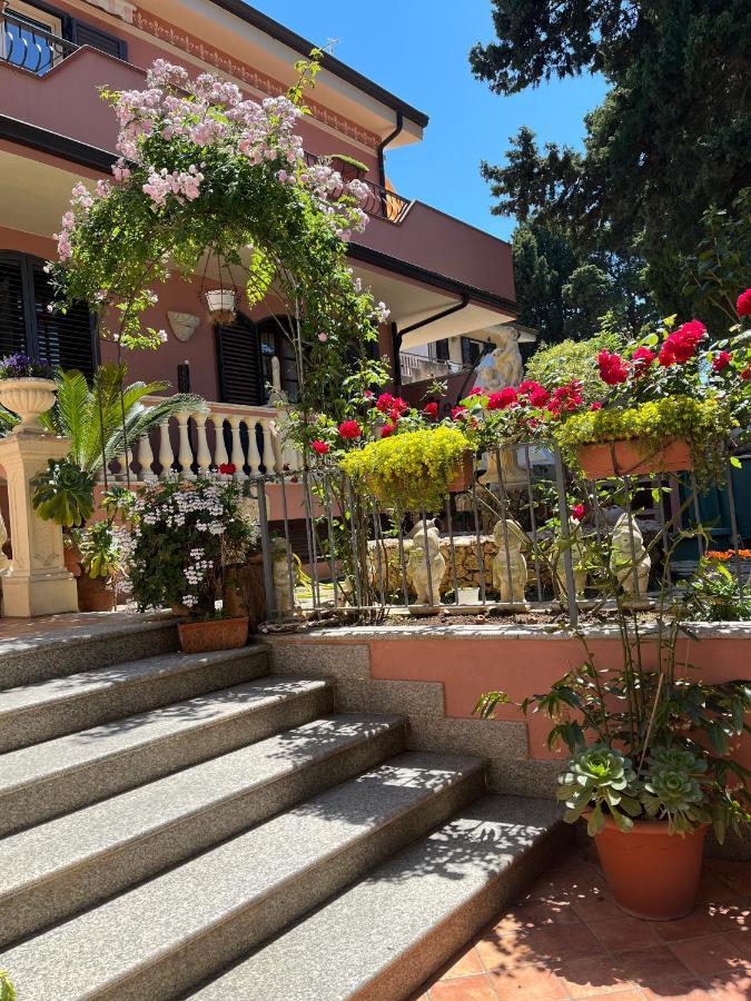 B&B Villa Regina Santa Domenica  Exterior foto